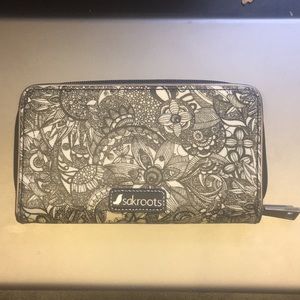 Sakroots spirit desert black/white lg wallet